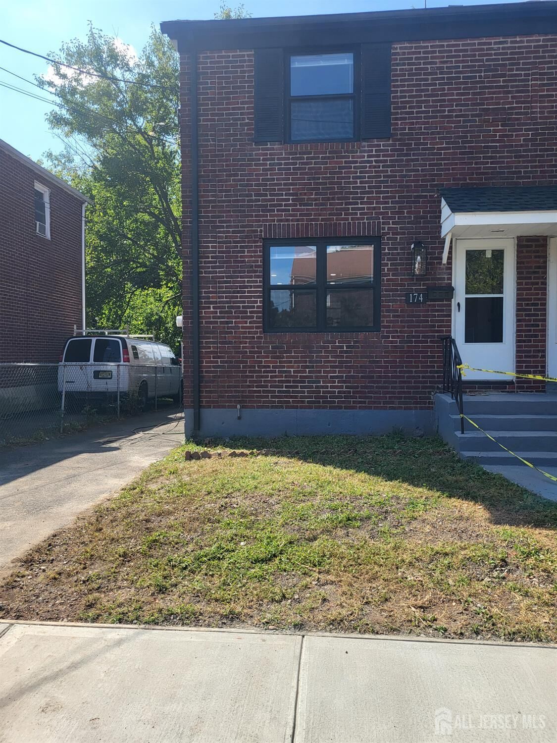 Property Photo:  174 Rutgers Street  NJ 08901 