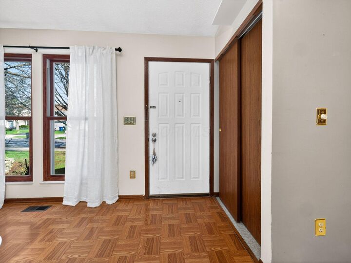 Property Photo: 1769 Gardenstone Drive OH 43235