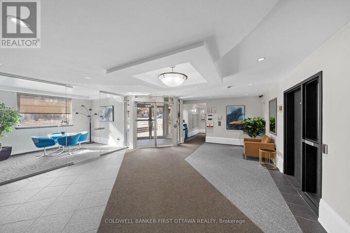 Property Photo:  429 Somerset Street West 412  ON K2P 2P5 