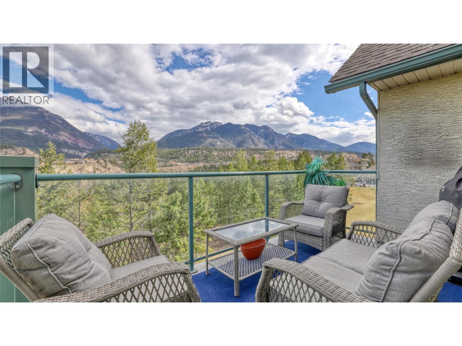 Property Photo: 4765 Forsters Landing Road 314 BC V0A 1M0