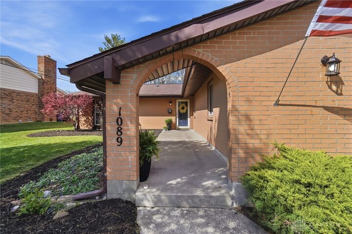 Property Photo:  1089 Jefferson Drive  OH 45177 