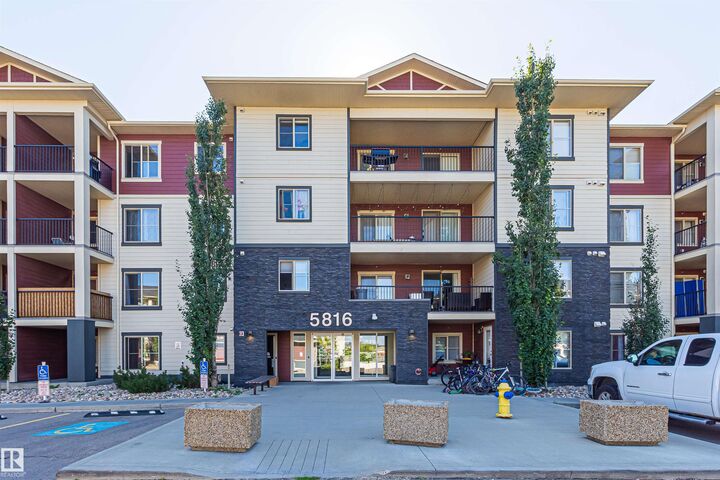 Photo de la propriété: 5816 Mullen Place NW 215 AB T6R 0W3