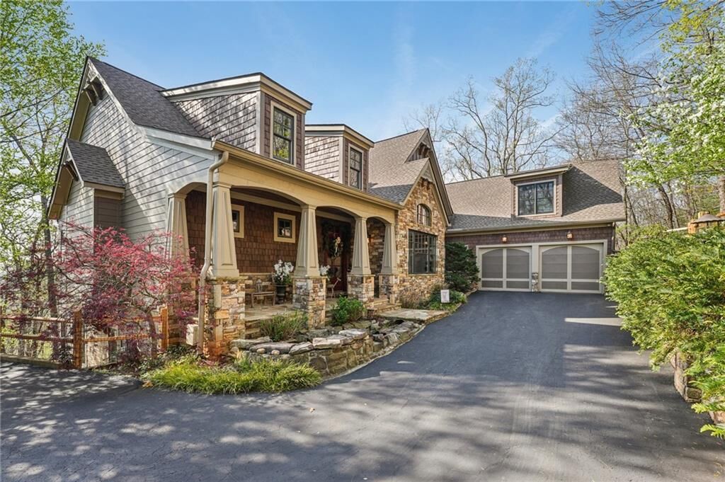 Property Photo:  1041 Cox Mountain Drive  GA 30143 