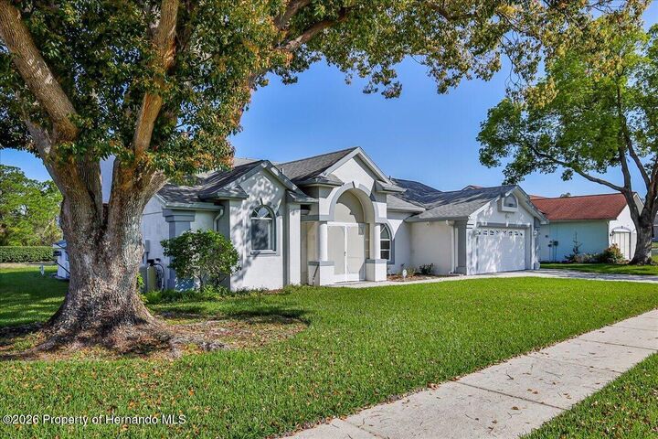 Property Photo:  13377 Bolton Court  FL 34609 