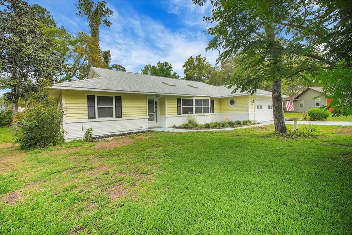 Property Photo:  335 River Glass Court  FL 34788 