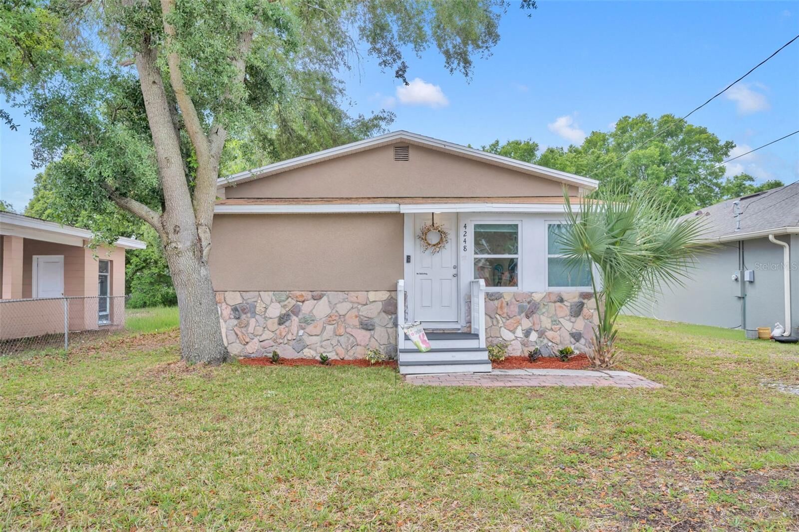 Property Photo:  4248 Minoso Street  FL 32811 