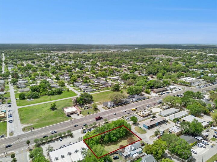 Property Photo: 1215 Wisconsin Avenue FL 34769