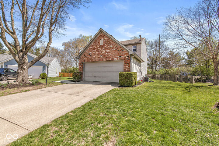 Property Photo:  8927 Torrance Place  IN 46038 