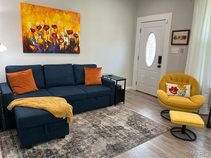 Property Photo: 5366 Southwest Avenue MO 63139