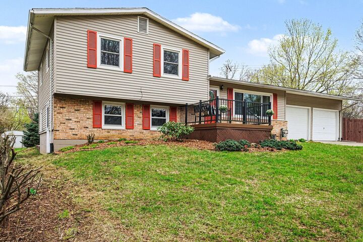 Property Photo: 102 Elizabeth Street MI 49107