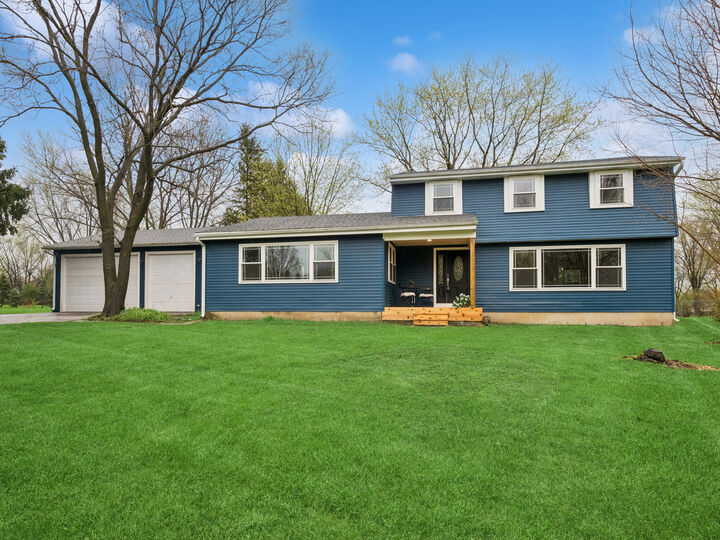 Property Photo: 6220 Crescent Drive IL 60142