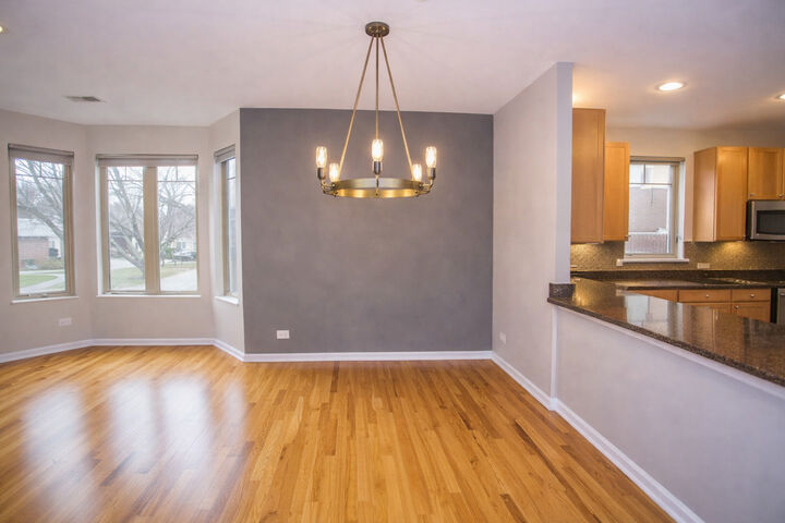 Property Photo:  8900 31st Street 18  IL 60513 