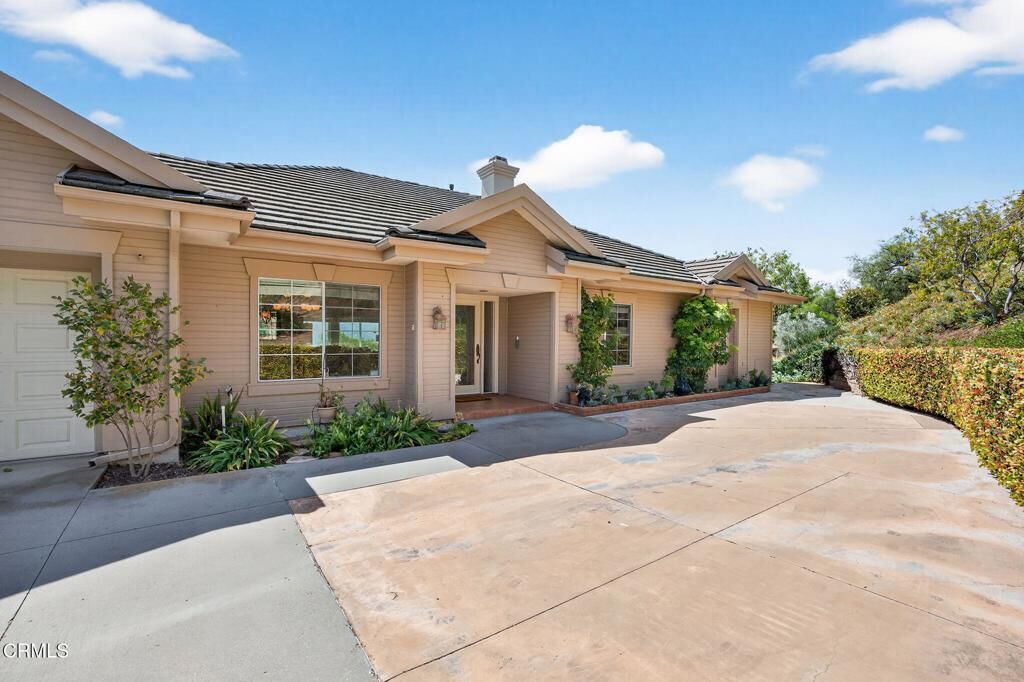 Property Photo:  701 Montclair Drive  CA 93060 