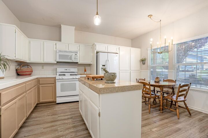 Property Photo: 2725 Clay Street CA 95667
