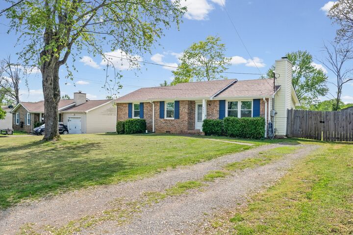 Property Photo: 3462 Arvin Dr TN 37042