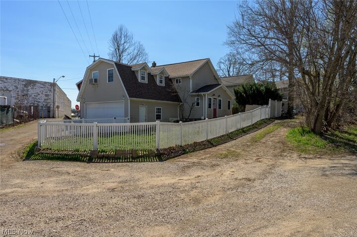 Property Photo:  204 S Prospect Avenue  OH 44632 