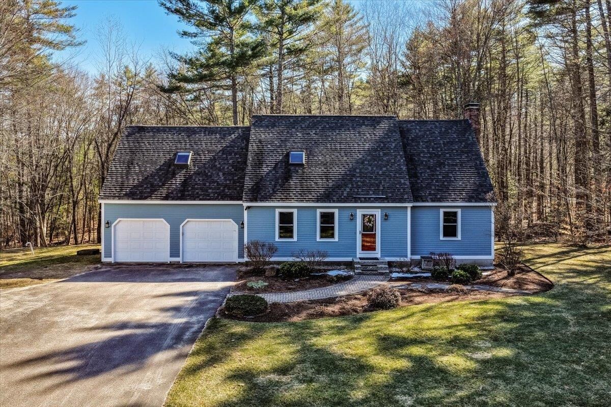 Property Photo:  8 Spillway Lane  NH 03301 