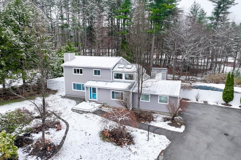 Property Photo:  6 Bryce Drive  NH 03054 