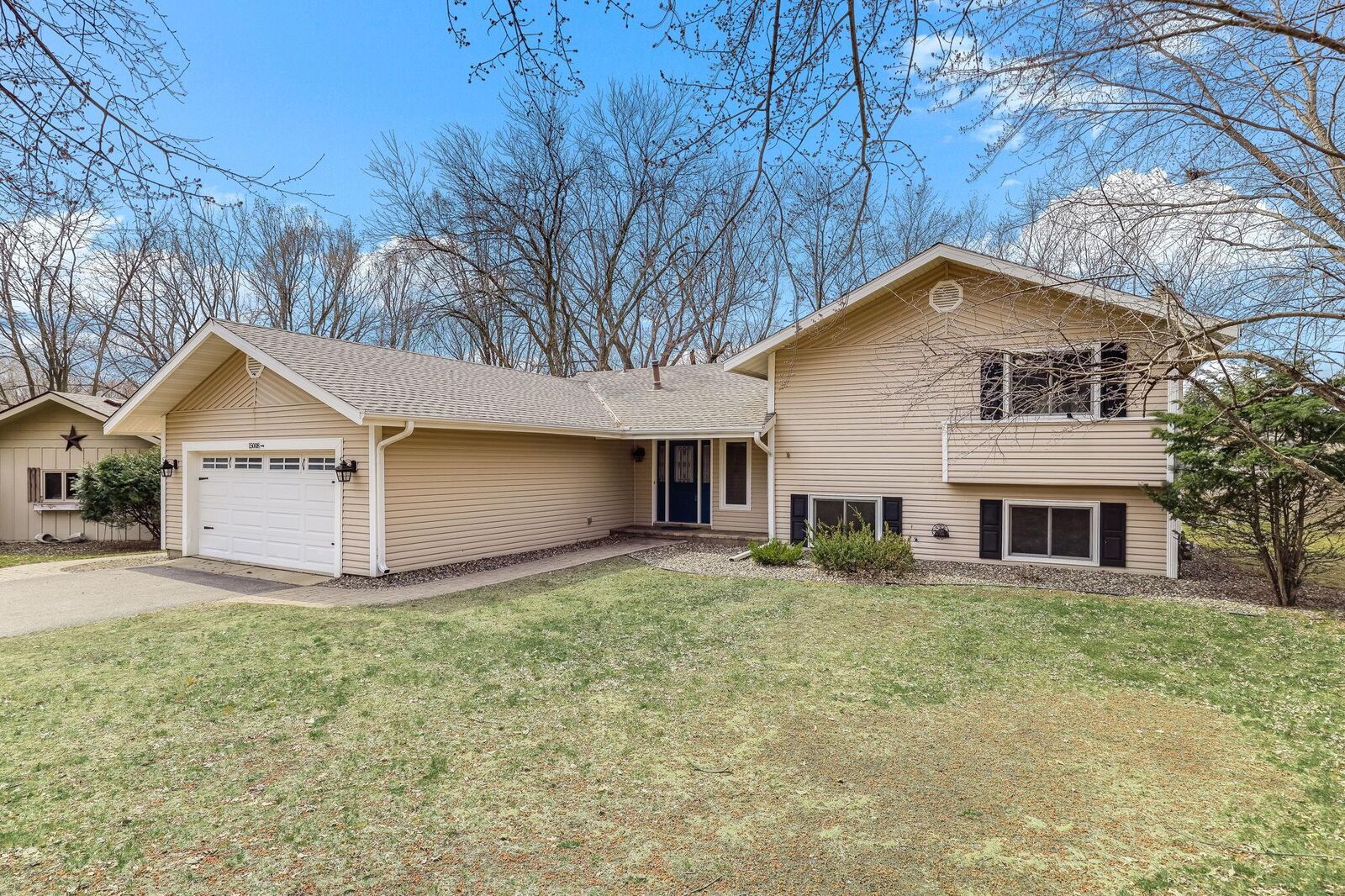 Property Photo:  15008 1st Avenue S  MN 55306 