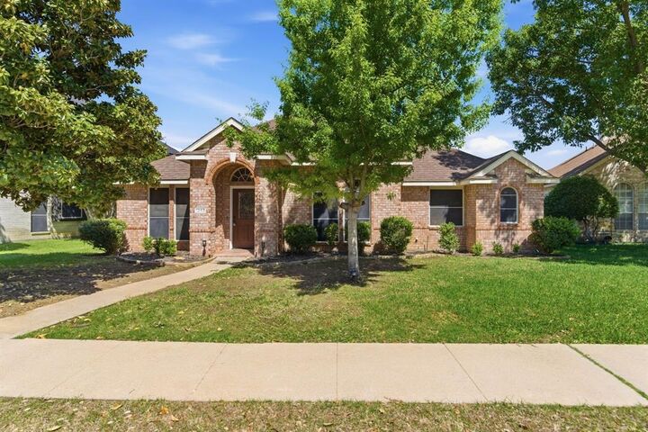 Property Photo: 1343 Edmonton Drive TX 75077