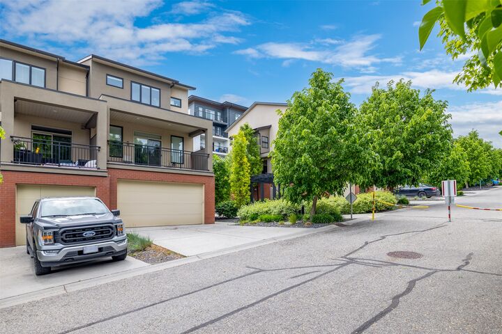 Property Photo:  3620 Brown Road 10  BC V4T 3L2 