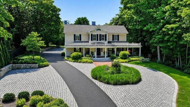 Property Photo:  54 Lincoln Street  MA 02043 