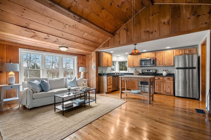 Property Photo:  14 Dogwood Rd  MA 01460 