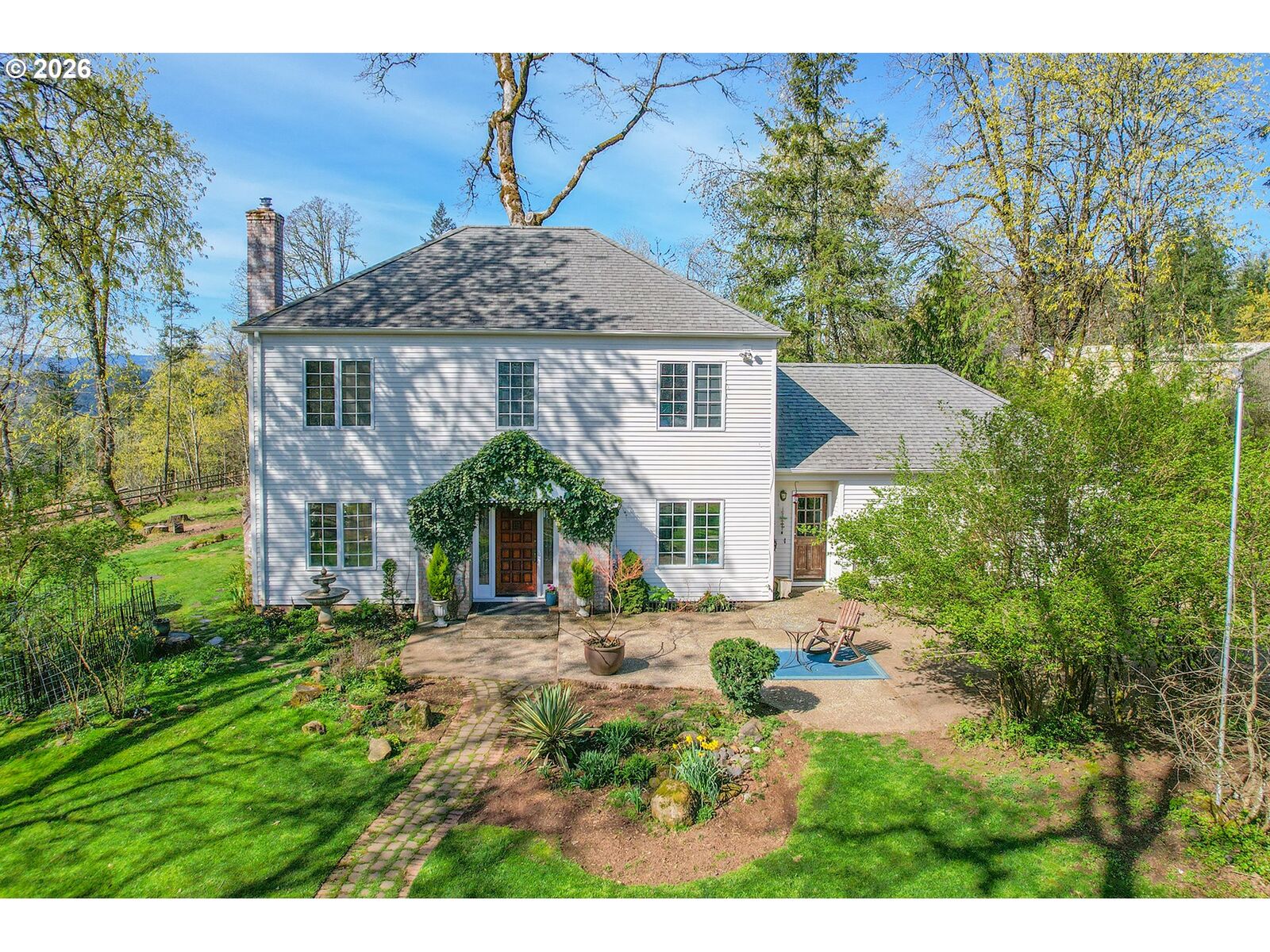 Property Photo: 16000 NE Chehalem Way OR 97123