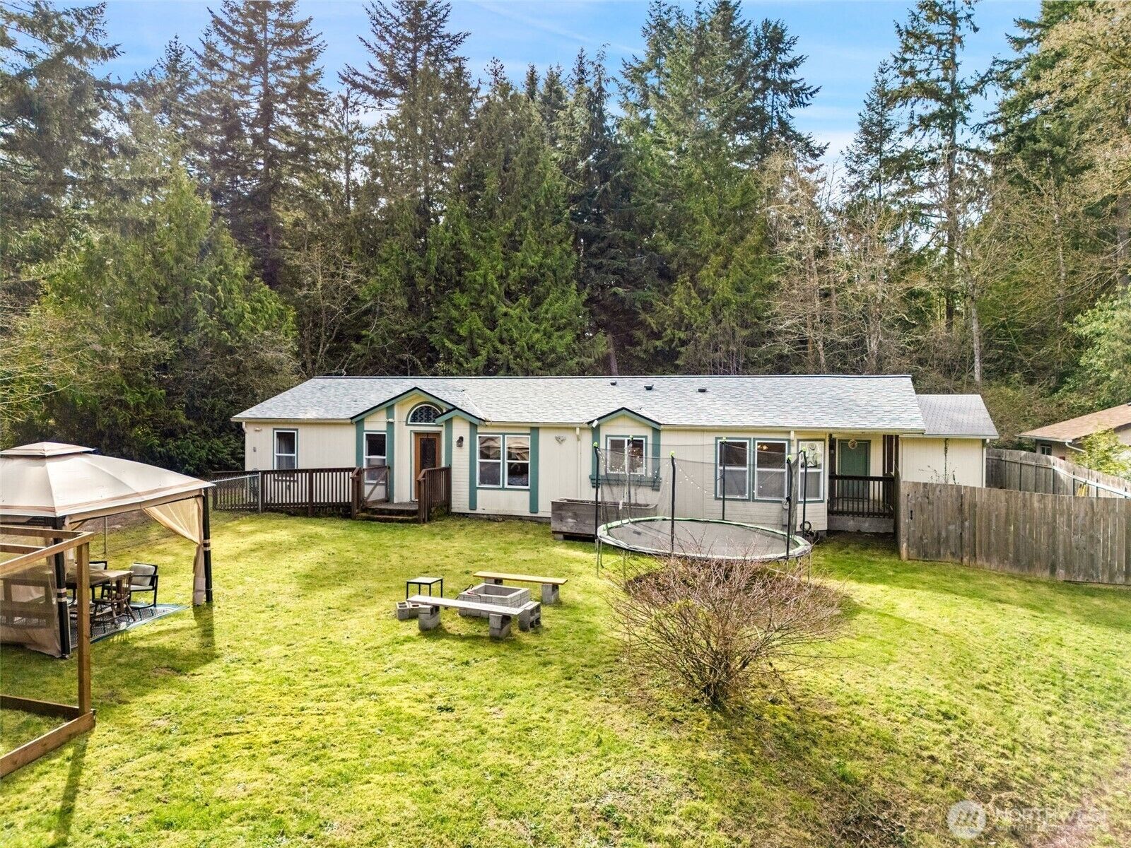 Property Photo:  5037 SE Horstman Road  WA 98366 
