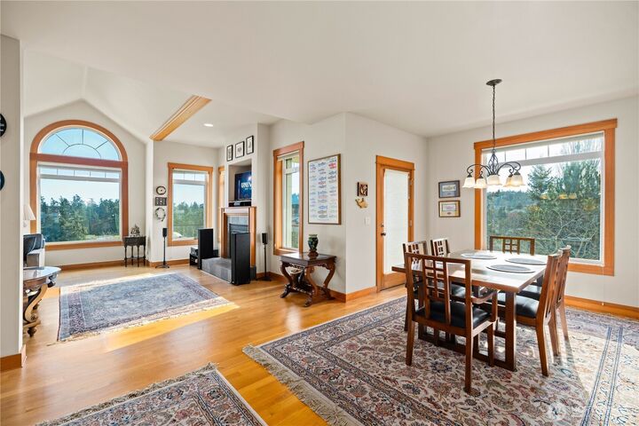 Property Photo:  475  Perry Place 6  WA 98250 