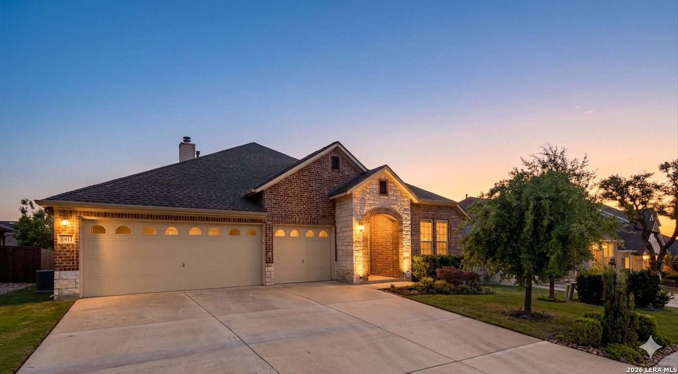 Property Photo: 8311 Merchants Ldg TX 78255