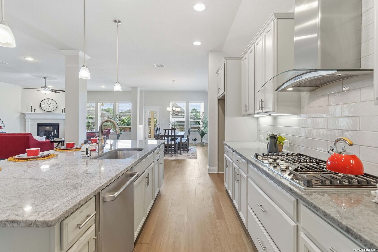 Property Photo: 8311 Merchants Ldg TX 78255