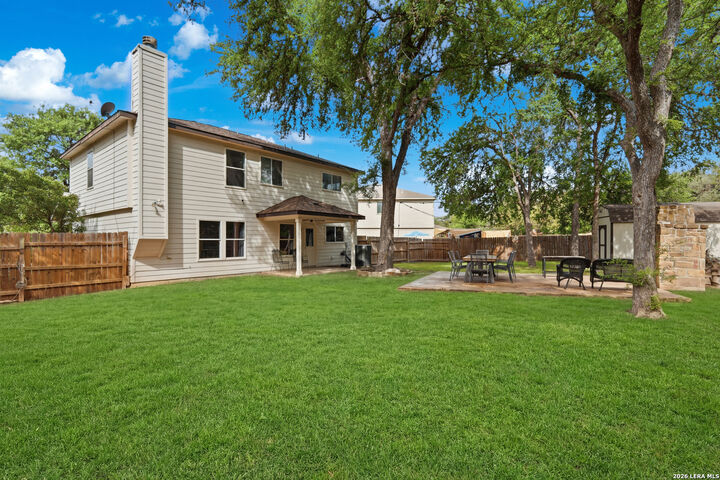 Property Photo:  11122 Hillsdale Loop  TX 78249 