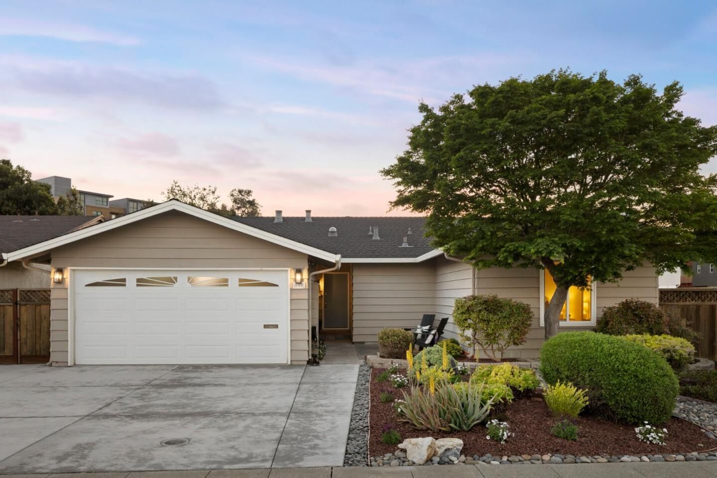 Property Photo:  600 Comet Drive  CA 94404 