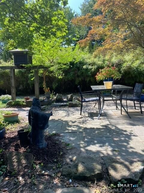 Property Photo:  37 East Pearl Street  CT 06513 