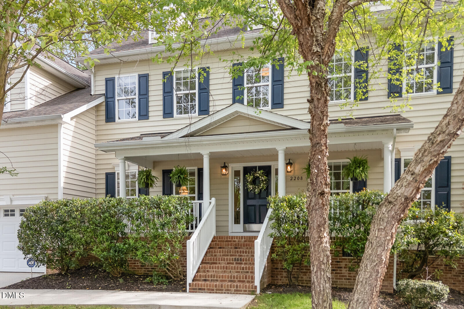 Property Photo:  2208 Summer Elms Court  NC 27614 