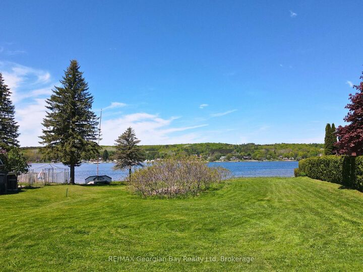 46 Beck Boulevard — photo 1