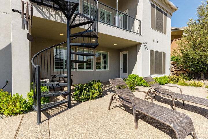 Property Photo:  1938 E 2540 S  UT 84790 