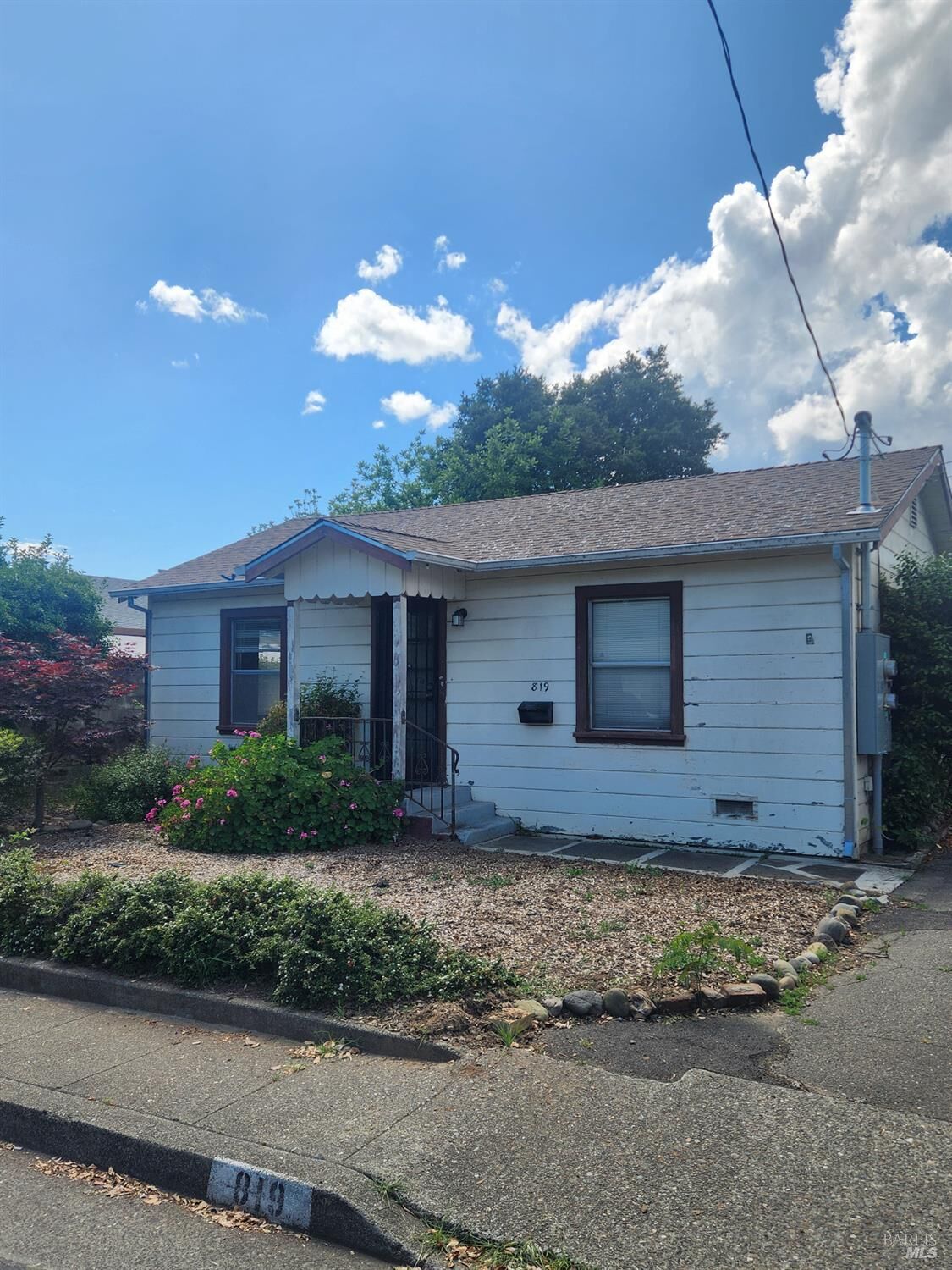 Property Photo:  819 821 Center Street  CA 95448 