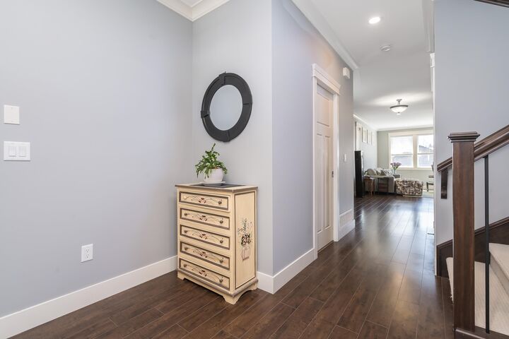 Property Photo: 34660 4th Avenue BC V2S 8B8