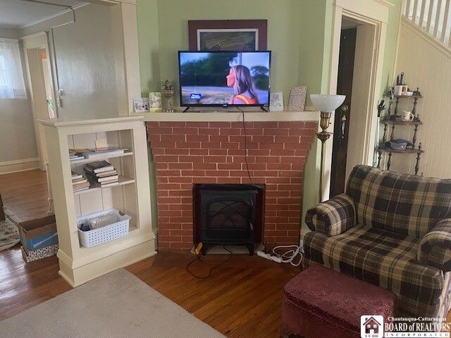 Property Photo: 17 W Green Street NY 14048