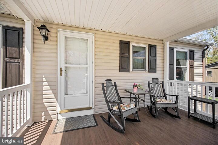 Property Photo:  220 Maple Avenue  PA 17545 
