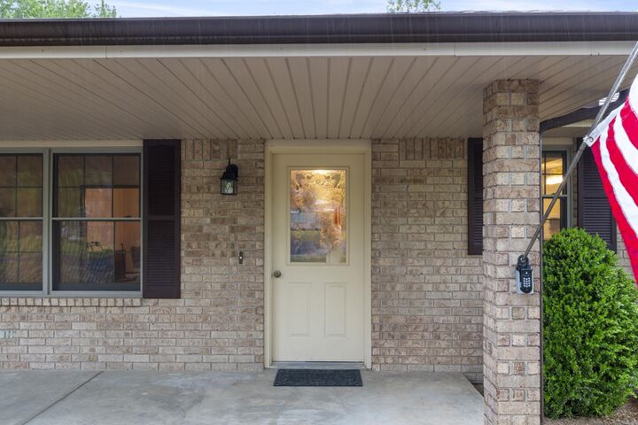 Property Photo:  44 Turnbridge Court  AR 72642 