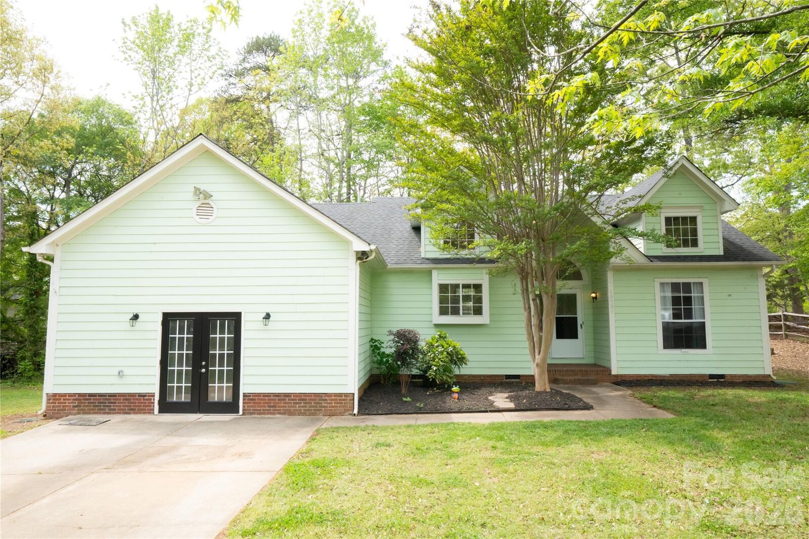 Property Photo:  10737 Spruce Mountain Road  NC 28214 