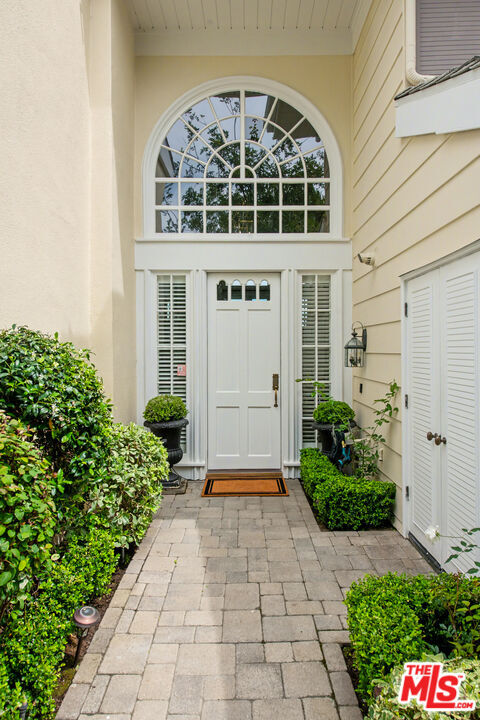 Property Photo: 12544 The Vista CA 90049