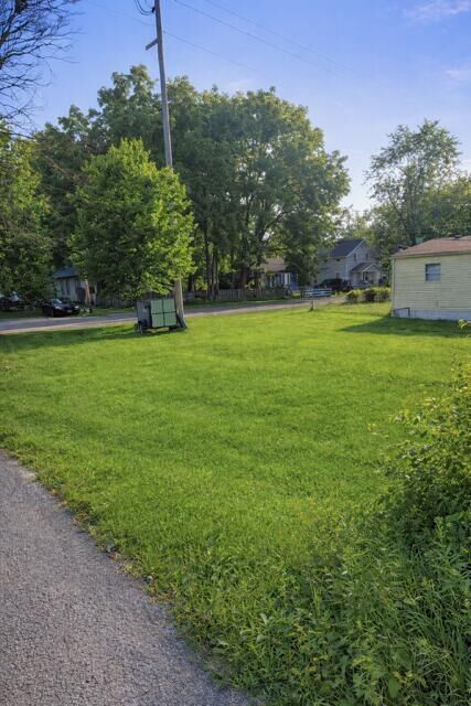 Property Photo:  2003 E Hudson Street  OH 43219 