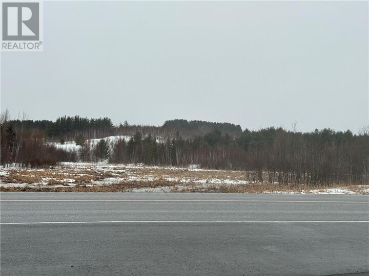 6807 Highway 17 E — photo 1