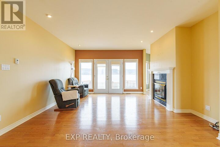 Property Photo:  15 Rue Haute Rive Street  ON K0B 1J0 