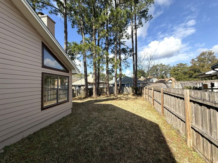 Property Photo:  1512 W Mariah Way  FL 32547 