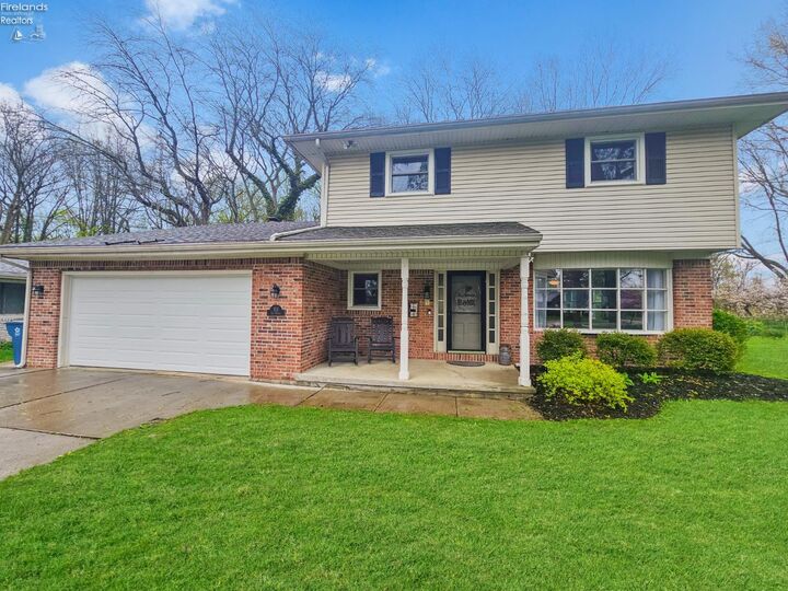 Property Photo:  1111 Lee Avenue  OH 43452 